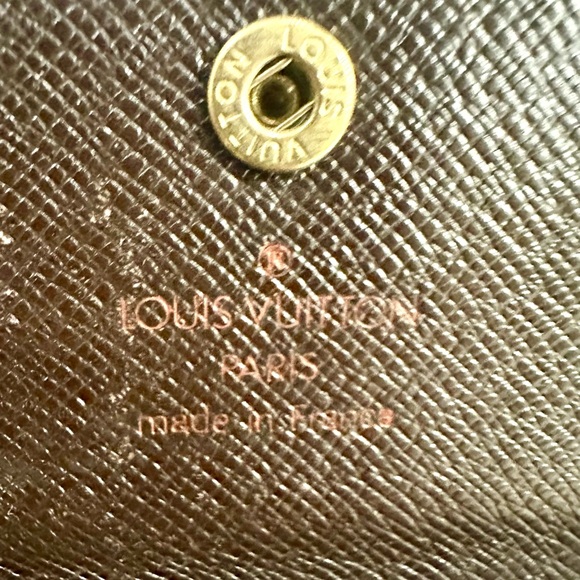 Louis Vuitton Damien Ebene Key Holder - Picture 7 of 11